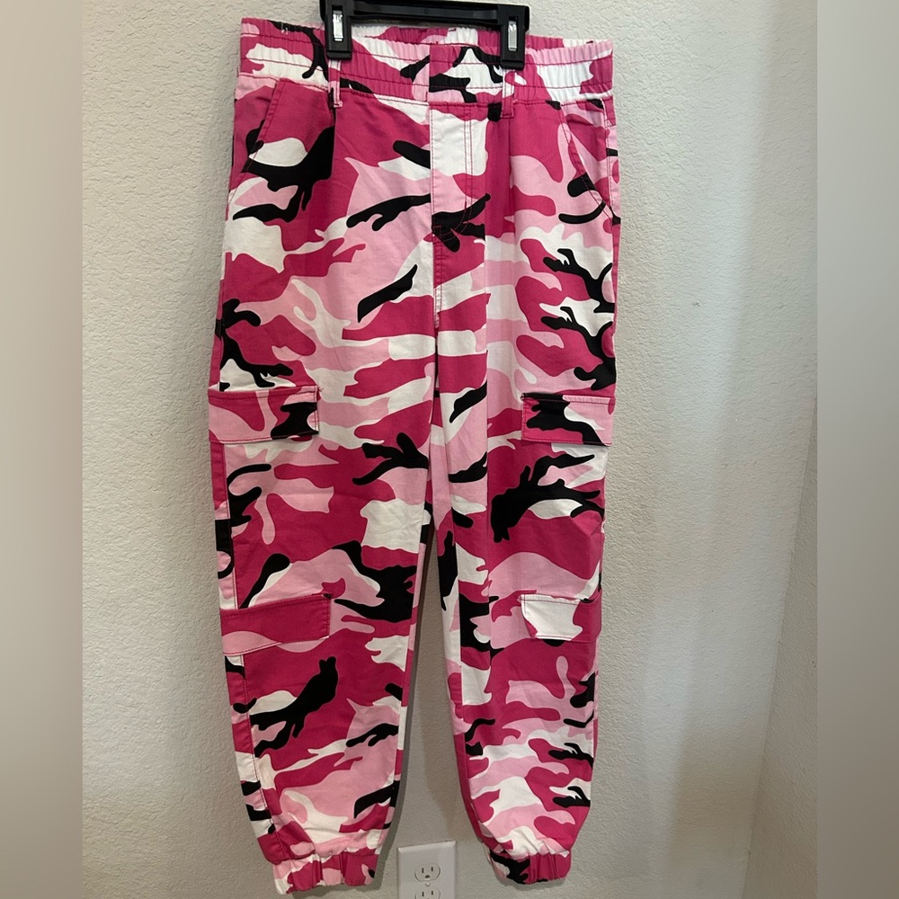 Pink camo cargo pants